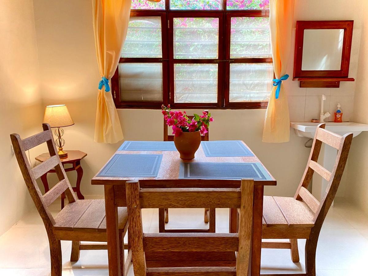 Villa Orchid Beach Guest House Буэхуу Экстерьер фото